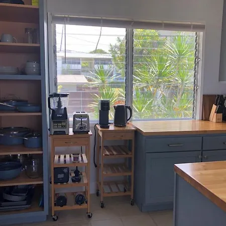 Beautiful Ocean View Downtown Getaway Apartment Kailua-Kona Exterior photo