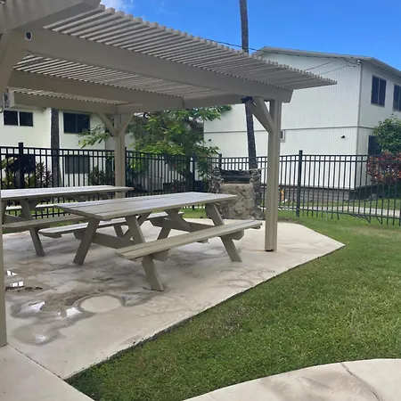 Beautiful Ocean View Downtown Getaway Apartment Kailua-Kona Exterior photo